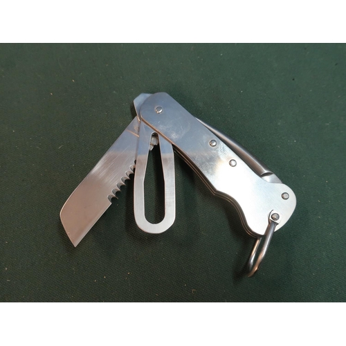 120 - Whitby 3 bladed yachtsman pocket knife with stainless steel handle and lanyard loop