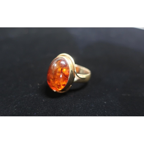 8 - Hallmarked 9ct gold and Amber ring Size O gross 6.5g