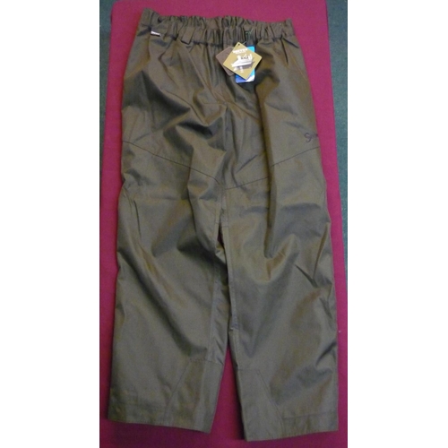41 - Pair of Crieff over trousers, colour pine green, size XXL