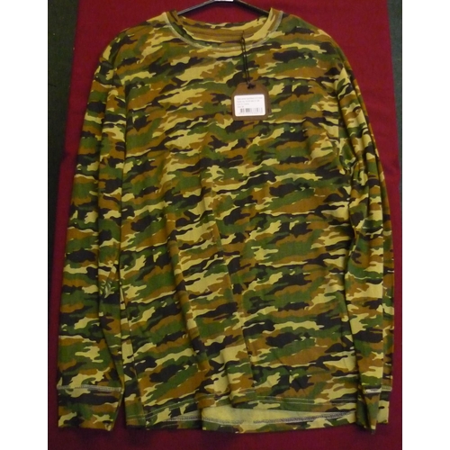 51 - Military style camouflage long sleeved t-shirt, size M