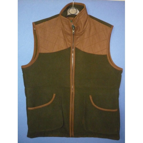 69 - Aylsham men's shooting gilet, colour green, size M