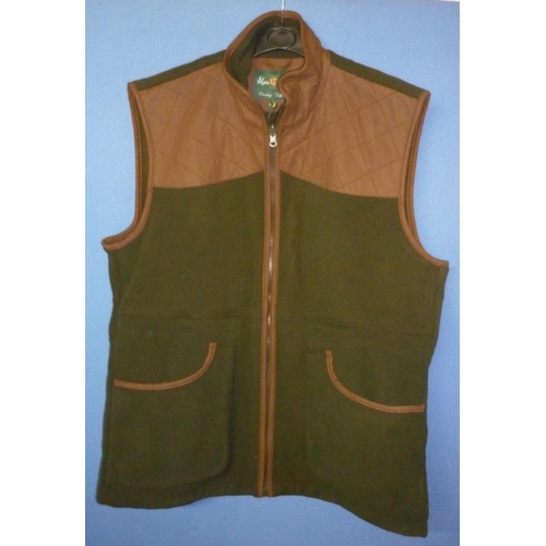 71 - Aylsham men's shooting gilet, colour green, size XL