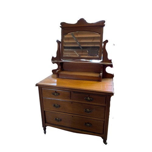 678 - Dressing table with mirror, two short drawers above two long on wheels