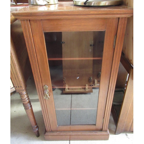 786 - Edwardian mahogany cabinet with glazed door and three shelves on a plinth base W51cm D36cm H95cm