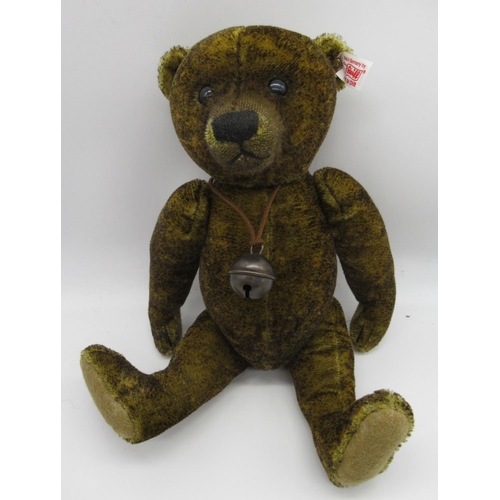 86 - Steiff Dante teddy bear in green tipped mohair with bell pendant, Limited Edition no. 237/1500, boxe... 