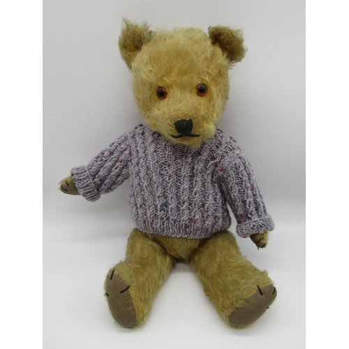 120 - Chiltern c1930s teddy bear in golden mohair with glass eyes, jointed arms and legs and swivel head, ... 