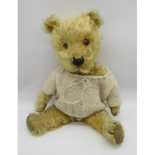 120 - Chiltern c1930s teddy bear in golden mohair with glass eyes, jointed arms and legs and swivel head, ... 