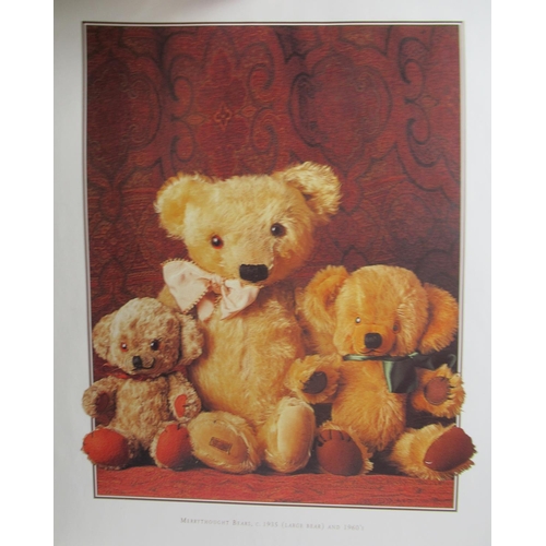 79 - Circa 1930s Merrythought teddy bear in golden mohair with tag on foot, button in ear, glass eyes, jo... 