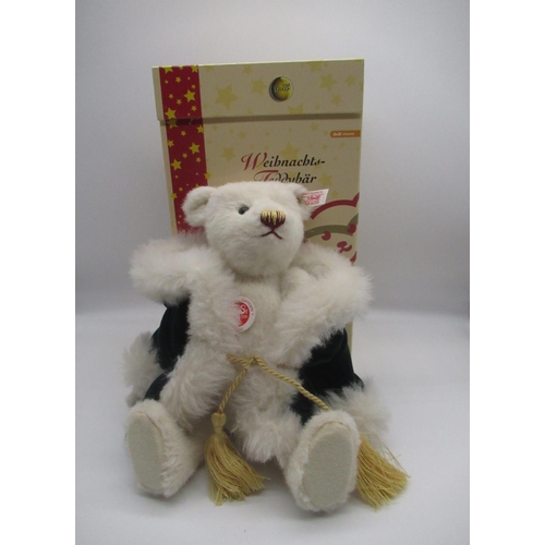 29 - Steiff Christmas Teddy Bear in white alpaca with embroidered green velvet coat, fitted with working ... 