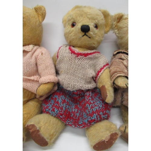 114 - Collection of c. 1930/50's British teddy bears, including a Chiltern teddy bear in blonde mohair, wi... 