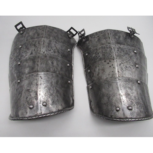 786 - Pair of C17th steel articulated tassets