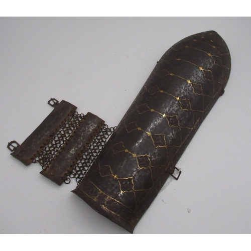 789 - C19th Indian bazu upper arm guard with guilt inlaid detail with wrist fastener