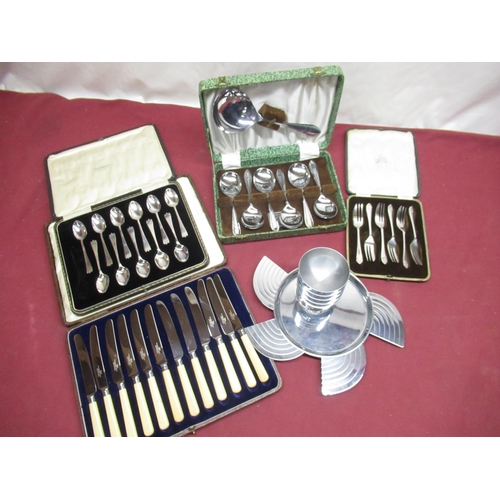 96 - Set of four Art Deco chrome plated cocktail dishes by Chase, complete with trays, cased set of six c... 