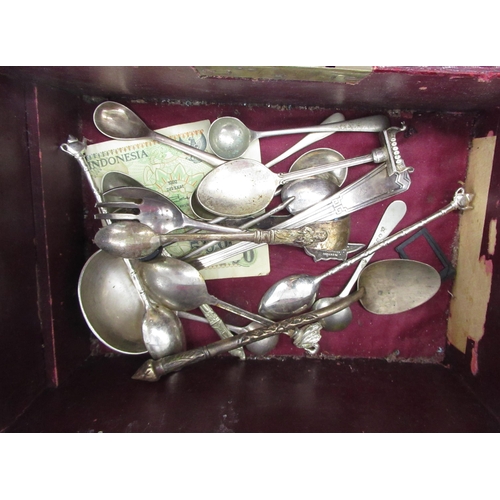 43 - Geo.V part set of three silver coffee spoons with coffee bean terminals by Asprey & Co Ltd, 1936 in ... 