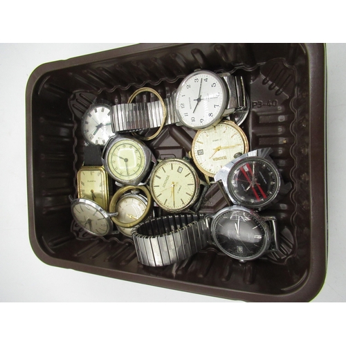 219 - collection of manual wind and other wrist watches including Sekonda, Timex etc (A/F)