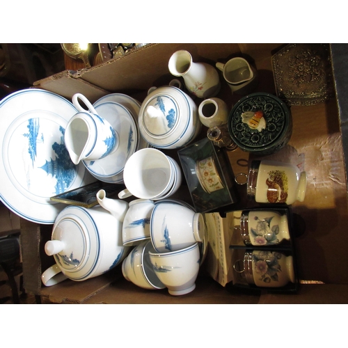 223 - Chinese porcelain tea service, printed in blue and white with a willow pattern, 3 Royal Worcester eg... 