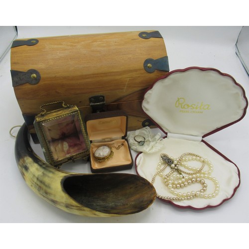 532 - Wooden jewellery casket with metal banded corners, a Cameo brooch with Grecian figure, a gilded pock... 