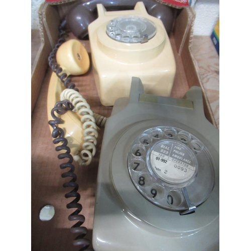 81 - PO7O6L 1970s telephone in ivory finish three other similar telephones and two PO741 wall mounted tel... 