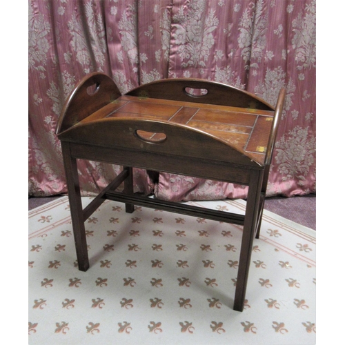 1334 - Geo. III style mahogany Butlers tray table, lift off  top with folding galleried handles, on square ... 