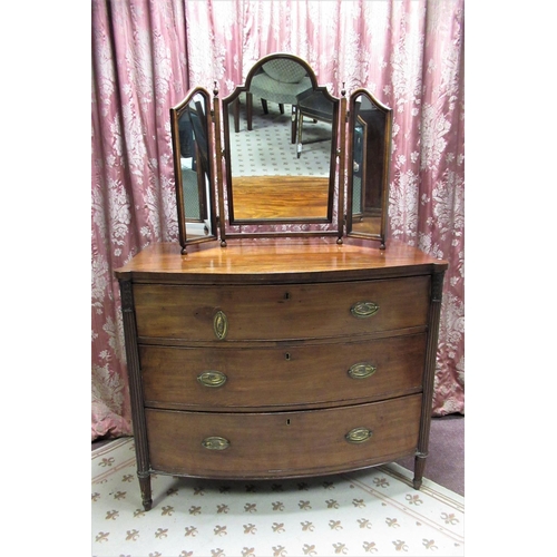 1425 - George III mahogany bow front chest, three cockbeaded graduated drawers with oval brass handles encl... 