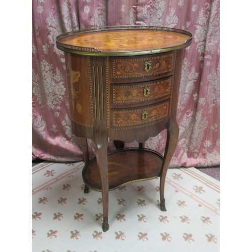 1318 - lLte C19th French oval kingwood occasional table, brass galleried top inlaid with a musical trophies... 