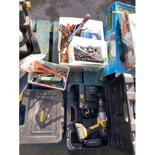 116 - Large collection of tools including screw driver, saws etc.,  boxed JCB power drill and a McKeller j... 