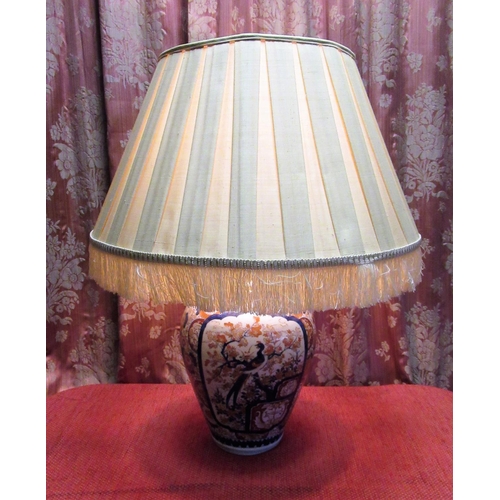 1012 - Japanese Imari vase converted to a table lamp, the baluster body decorated with exotic bird amidst f... 