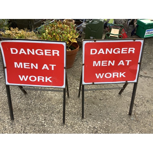 153 - Two freestanding ‘danger men at work’ road signs