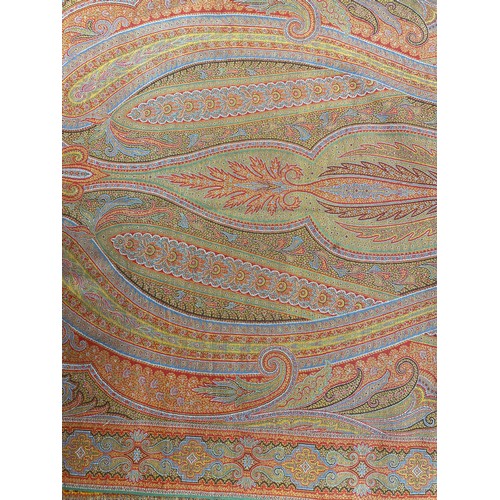 1364 - Silk rectangular Paisley table cloth, fringed W156 L360cm