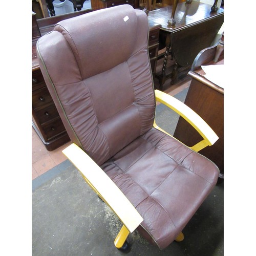 472 - Modern Beech Office Chair in Brown Leather Finish Material, adjustable height