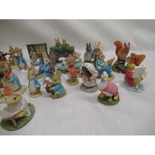 40 - Twenty eight miniature Border Fine Arts and other Beatrix Potter figurines (28)
