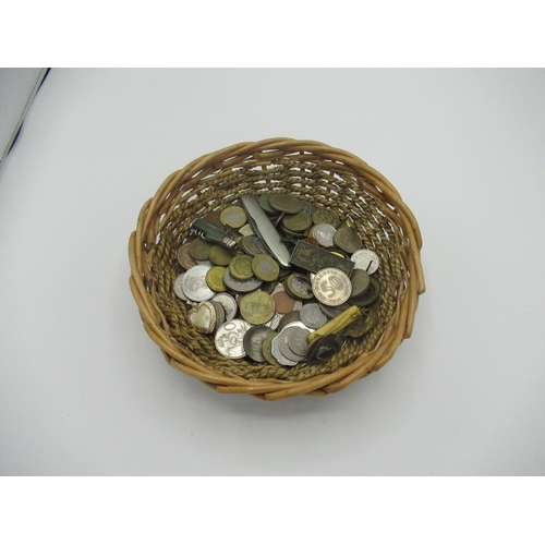 68 - Assorted international coins, money tokens, etc.