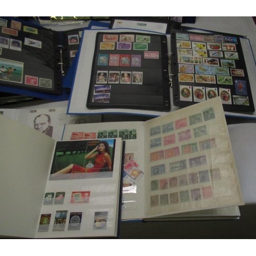 89 - Ten stamp albums relating to Island Nations incl, Mauritius, Bermuda, Antigua etc