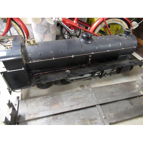1 - Large scale live steam railway engine with coal tender  and associated tools approx. 5 1/2 inch gage... 