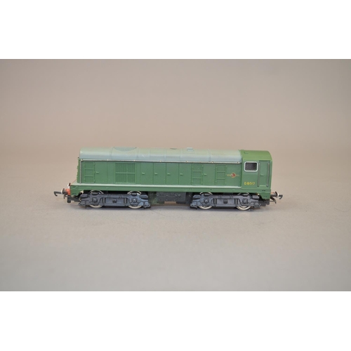 47 - Wren Railways W2230 Bo-Bo diesel electric green (boxed)