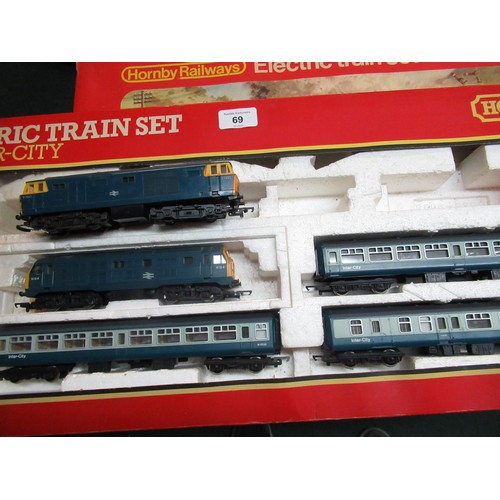 69 - Boxed electric trainset R.541 GW.R freight set and the Hornby BR InterCity (A/F)
