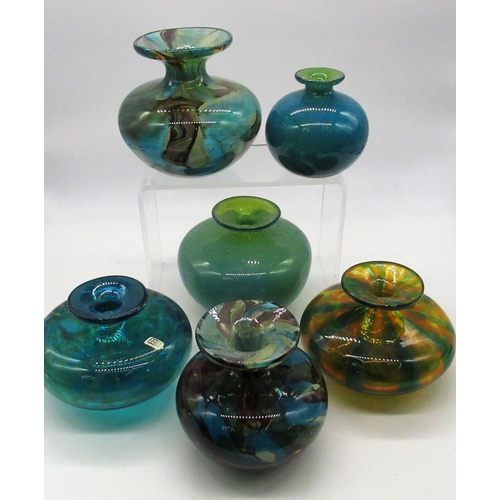 58 - Mdina coloured glass vases all signed Mdina,mmax H14cm (6)