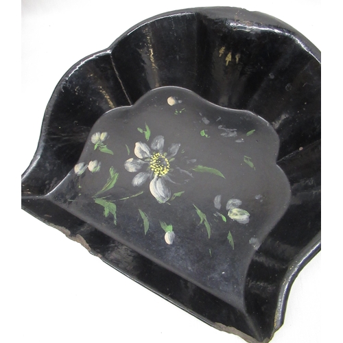 598 - large crockpot in brown glazed finish, papier mache crumb catcher with painted flowers, paper weight... 