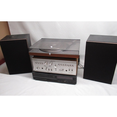 186 - Bang & Olufsen record player, Sony integrated amplifier, CD player and two speakers