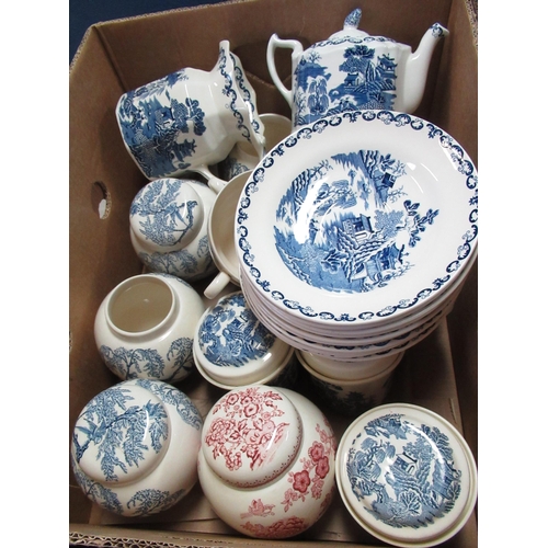 523 - Collection of Mason’s Blue and White and Red and White patterned tableware including Willow Design, ... 