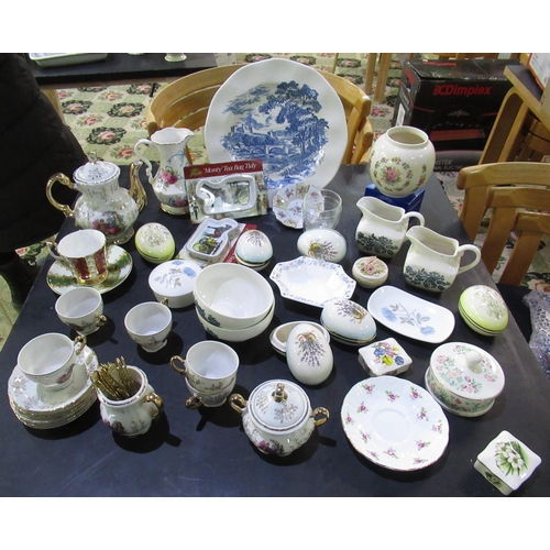 529 - Collection of Wedgwood, Ringtons and other decorative ceramics including trinket dishes, jugs, tea p... 