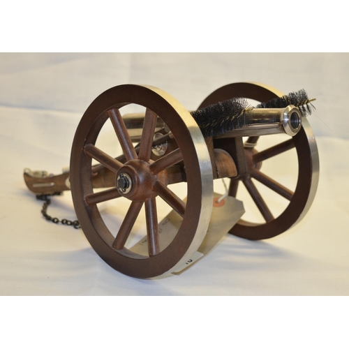 18 - Scale model black powder only .50cal field gun complete with rammers 7.5