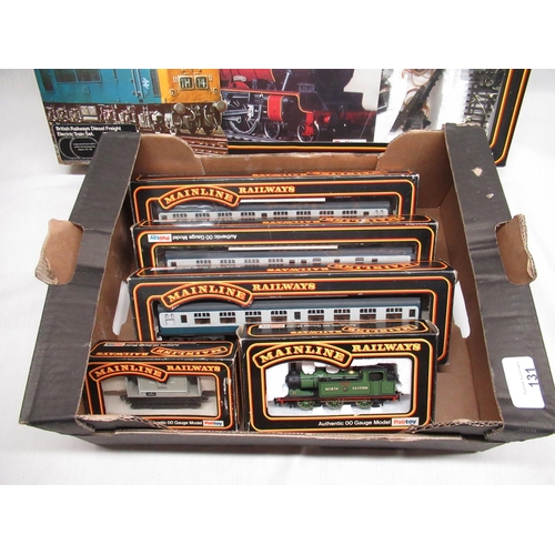 131 - Mainline Railways - British Railways diesel freight electric OO gauge train set, five boxed OO gauge... 