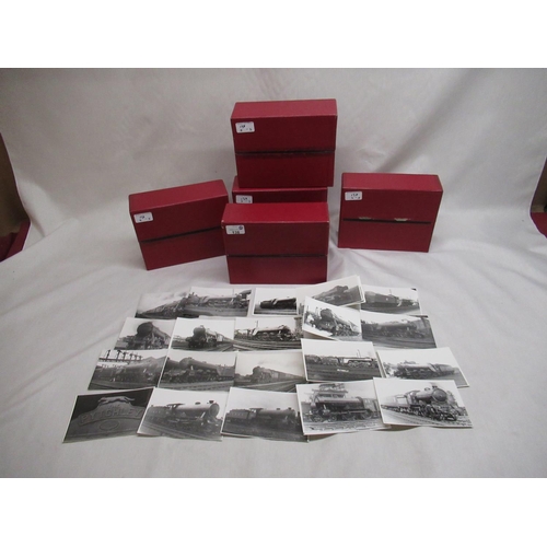 138 - Large quantity of C20th black and white railway photographs of tanks, locomotives etc for LNER and N... 