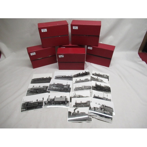 139 - Large quantity of C20th black and white railway photographs of locomotives, tanks etc for NCB, LNER ... 