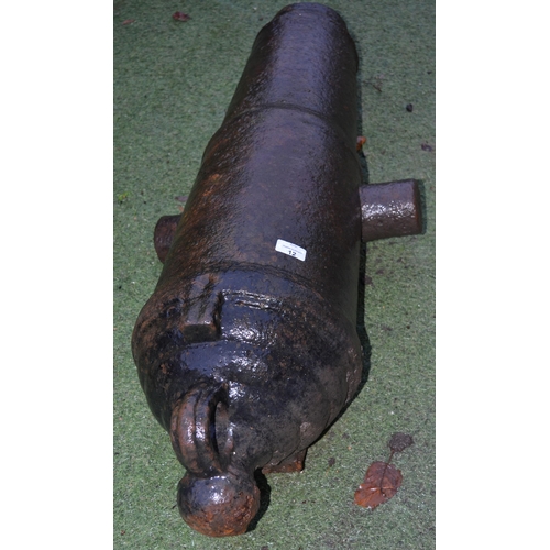 12 - Early C19th cast naval cannonade with stepped barrel and muzzle overall length 40 inches