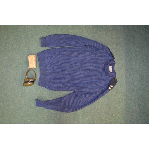 183 - Whaler sweater xl pure wool, majors Royal Artillery's epaulettes, etc