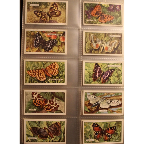 174 - Folder containing a comprehensive collection of cigarette cards incl. Gallagher 1938 garden flower t... 