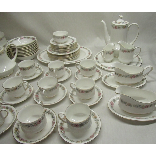 116 - Paragon Belinda part dinner service