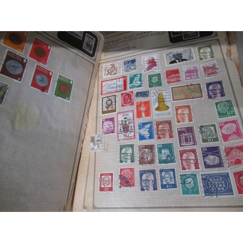 188 - Collection of loose world stamps, mostly used, and collection of Stanley Gibbons Adventure and Trust... 